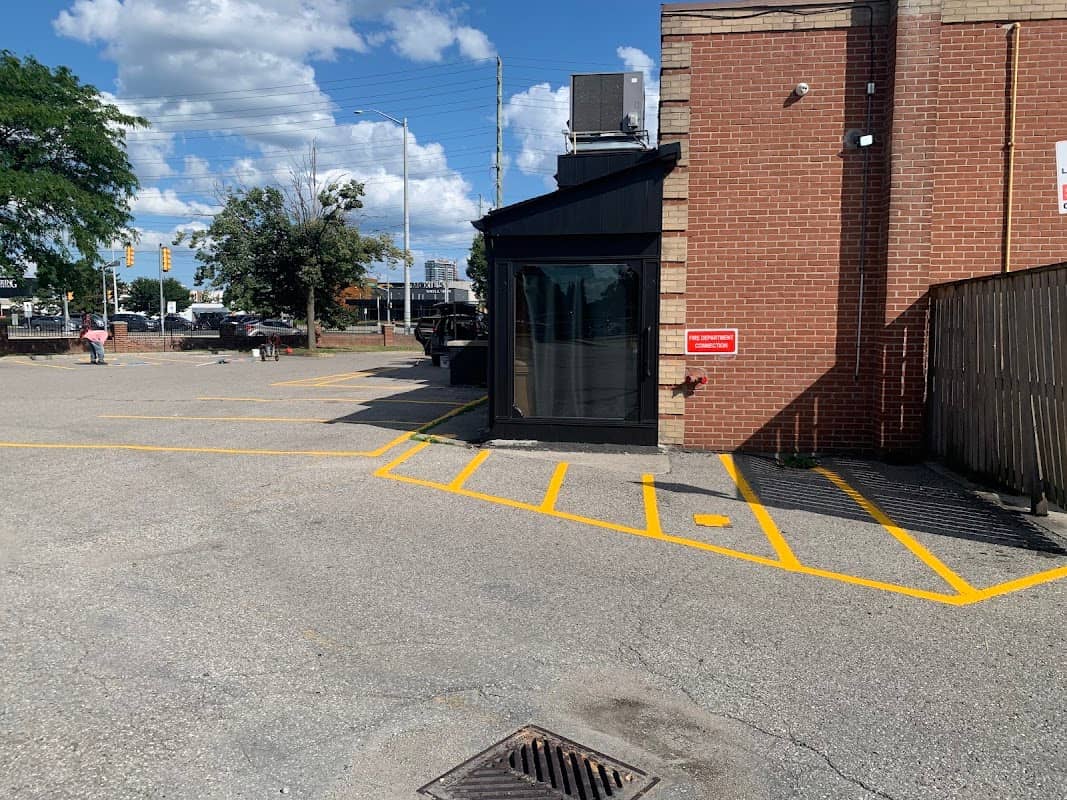 Photograph published by AY Parking lot Painting and Maintenance on its own Google listing