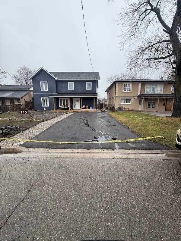 Photograph 2 of 3 published by Drive Scape Paving on its own Google listing
