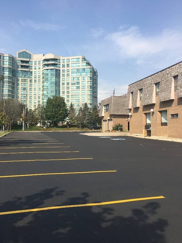 Photograph published by Driveway Master on its own Google listing