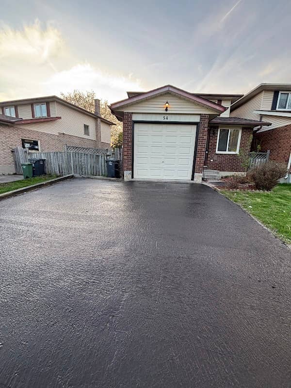 Photograph published by FreshPave Driveway Sealing on its own Google listing