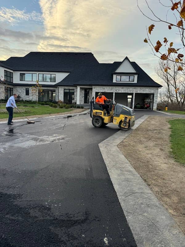 Photograph published by Halton Peel Paving Co on its own Google listing