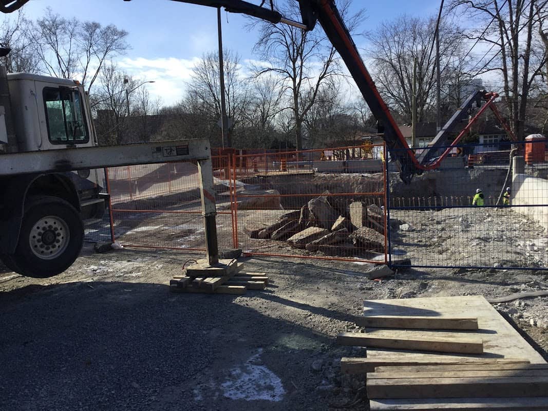 Photograph published by Lakeside Contracting Co Ltd on its own Google listing