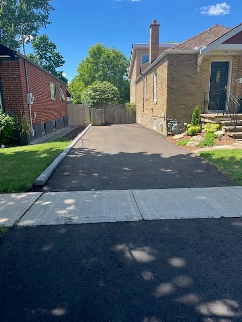 Photograph 2 of 4 published by Metro Wide Paving on its own Google listing