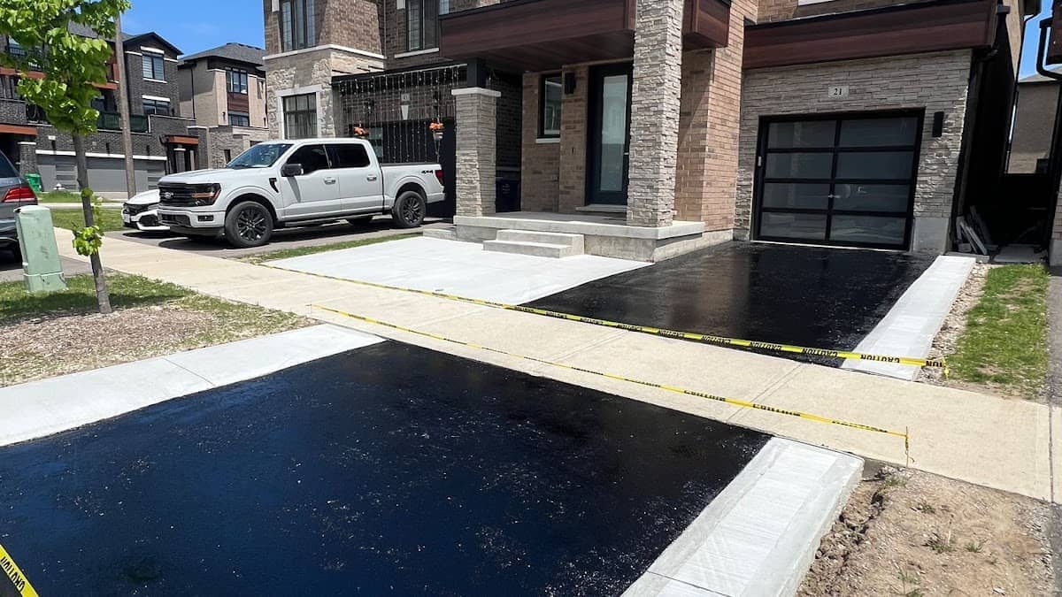 Photograph published by Seal & Stripe (formerly Driveway Maintenance) on its own Google listing