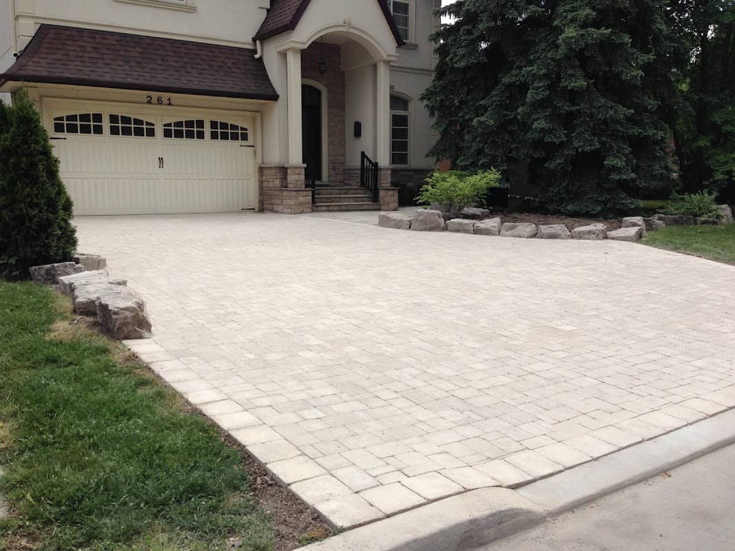 Photograph 2 of 3 published by Vincenzo Abate Paving Company on its own Google listing